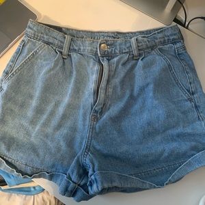 american eagle mom shorts